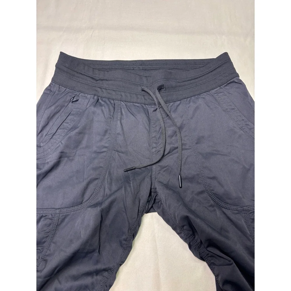 The North Face Aphrodite 2.0 Capri Pants Womens M W30 L21 Black NF0A2UO6 Hiking - Picture 2 of 14